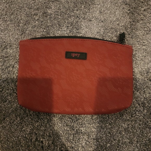 ispy Handbags - Ipsy bat makeup bag